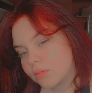 Meet your Posher, Phoebe